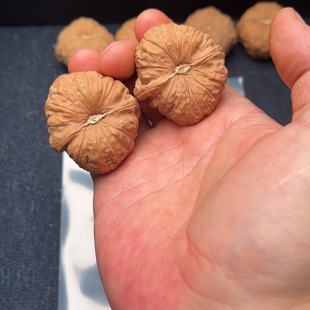 泽***鸿文玩核桃吊坠南瓜墩泽哥