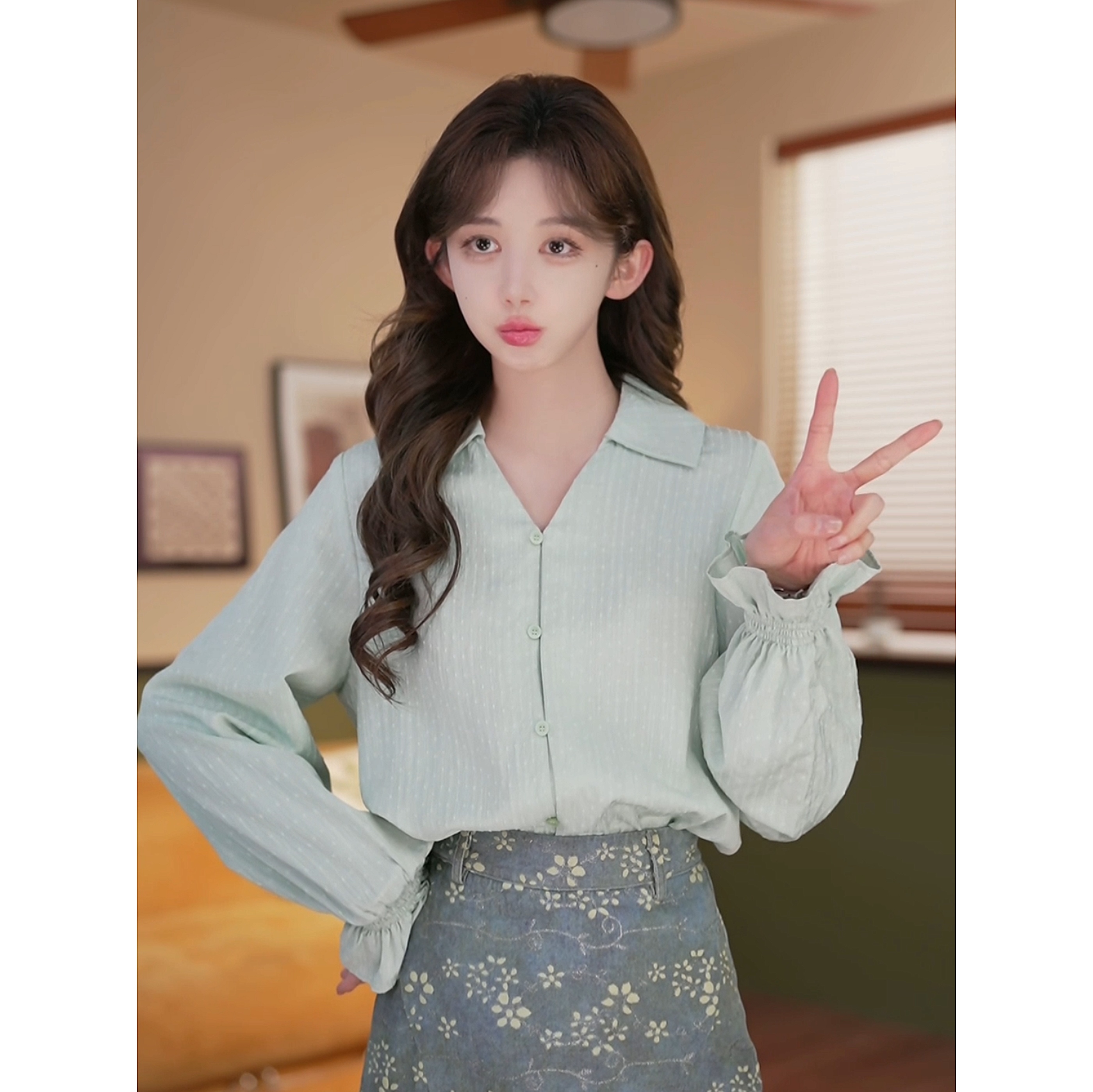 余紫绮【人鱼泪】春季新款长袖衬衫女百搭上衣ZF1102168