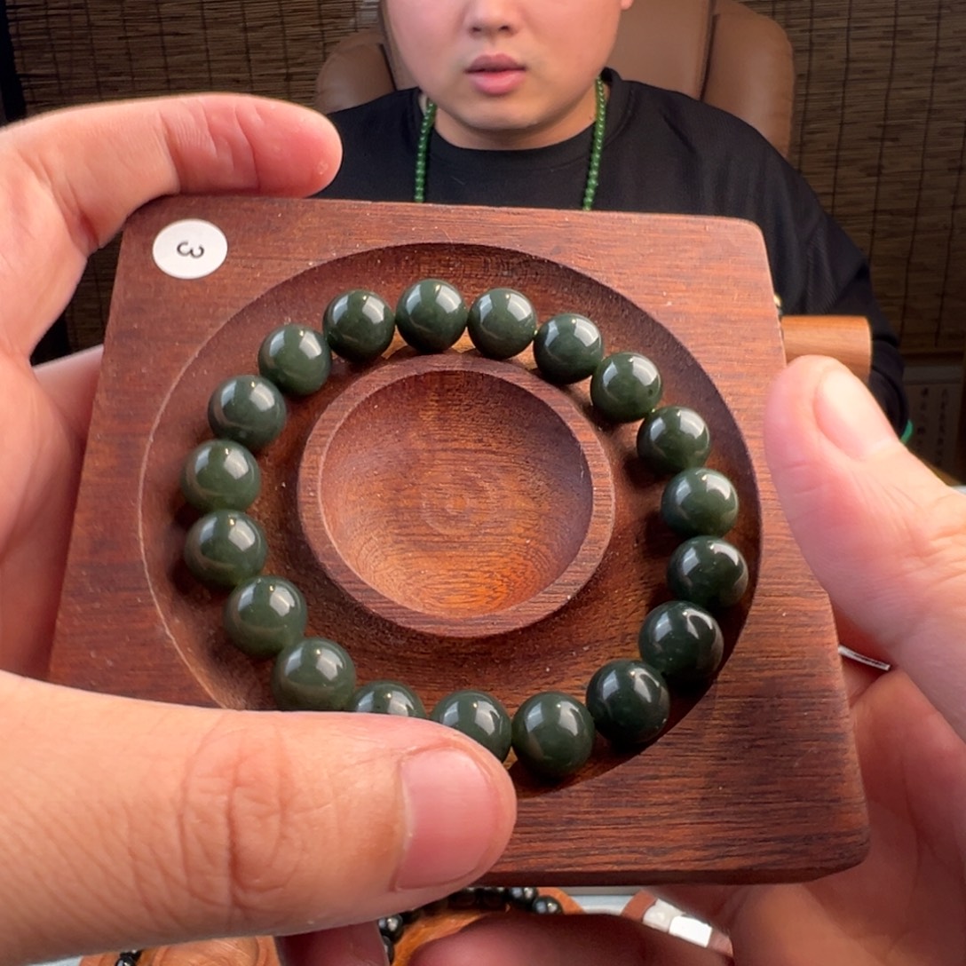 和田玉未镶嵌手链