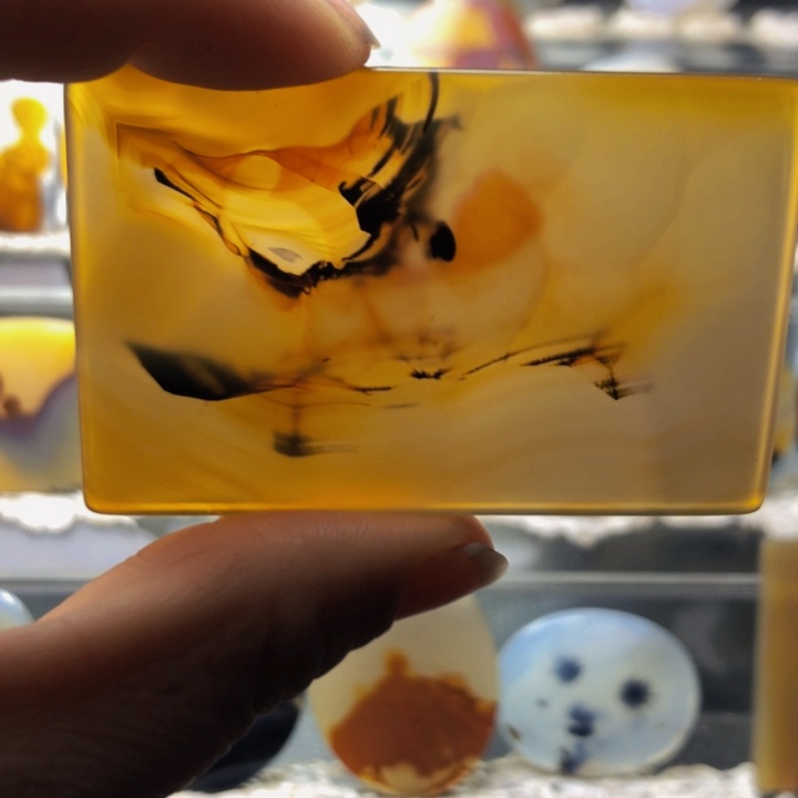 合金玛瑙/玉髓珠宝奇石79