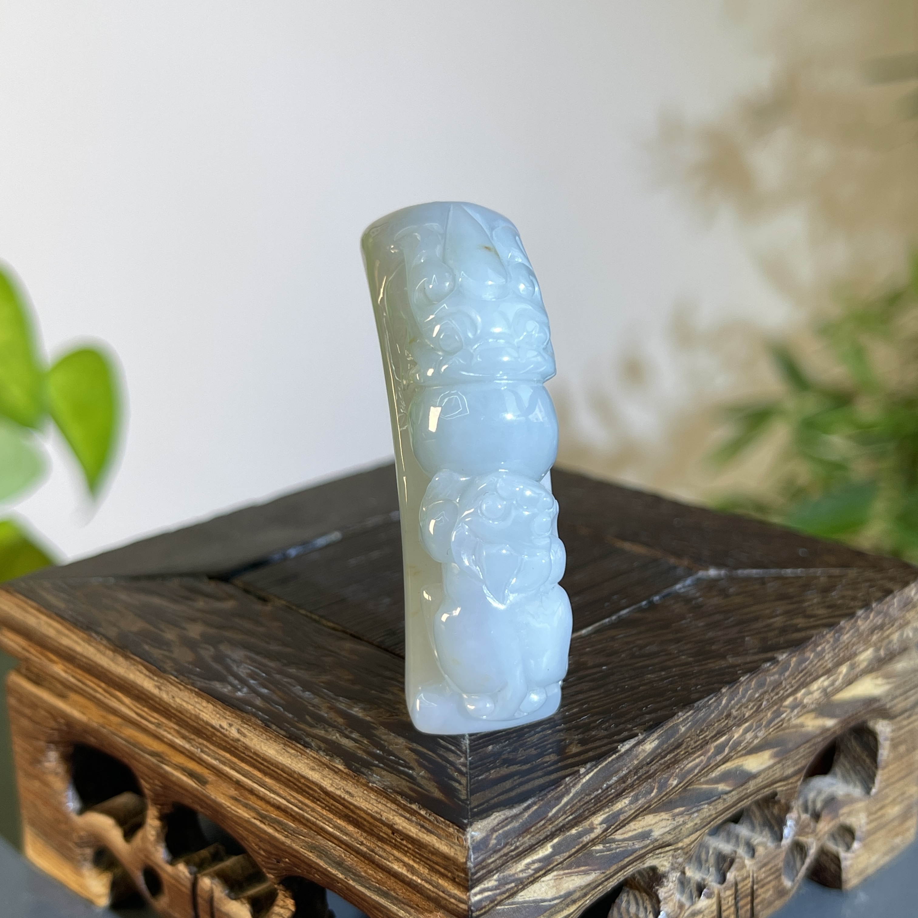 JXW03-27  天然缅甸A货翡翠 貔貅手牌