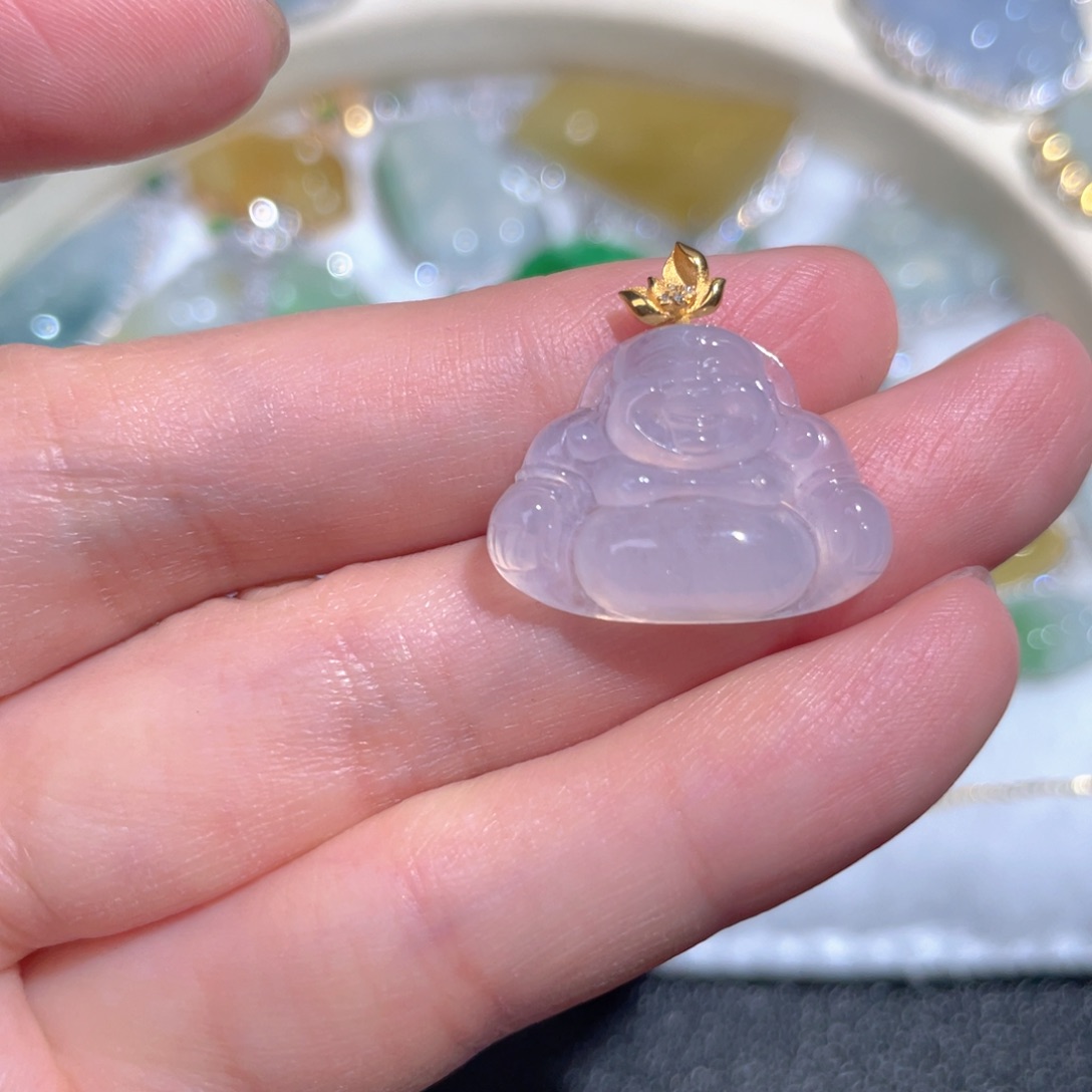 翡翠颈饰18K金镶嵌翡翠