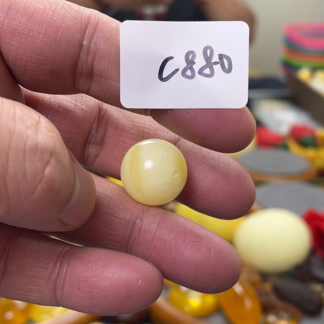 手链琥珀未镶嵌多样性发，发其中一件