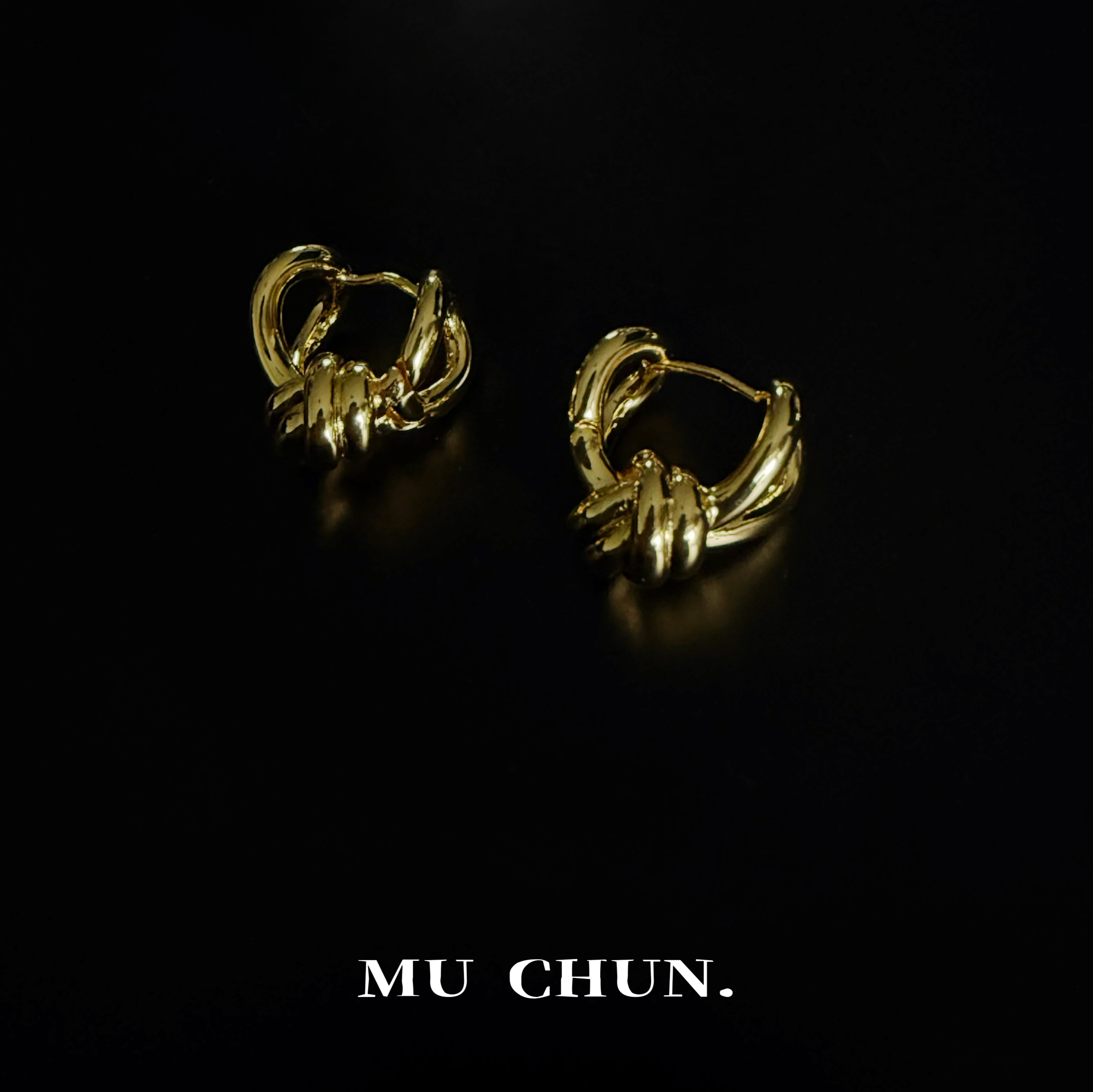 慕纯 铜合金耳饰 MUCHUN蝴蝶结金属耳扣气质百搭耳环轻奢