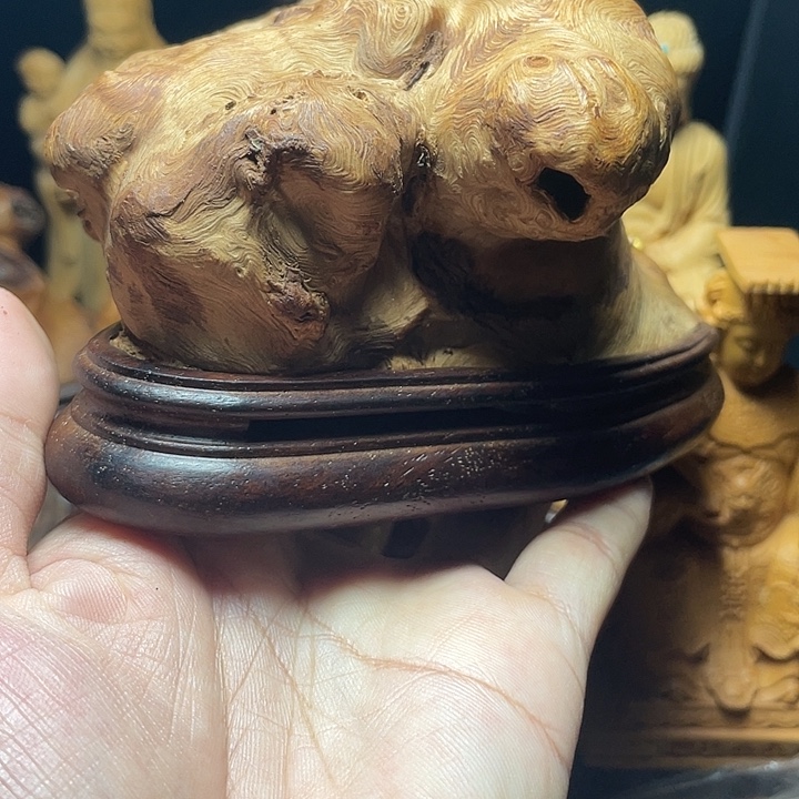 大叶紫檀（黑酸枝木类）