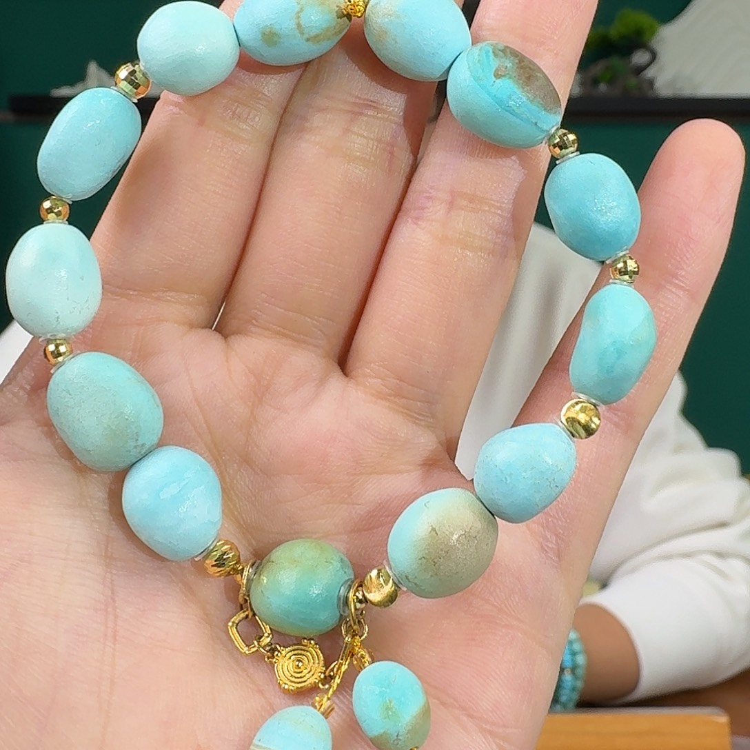 绿松石未镶嵌珠宝奇石