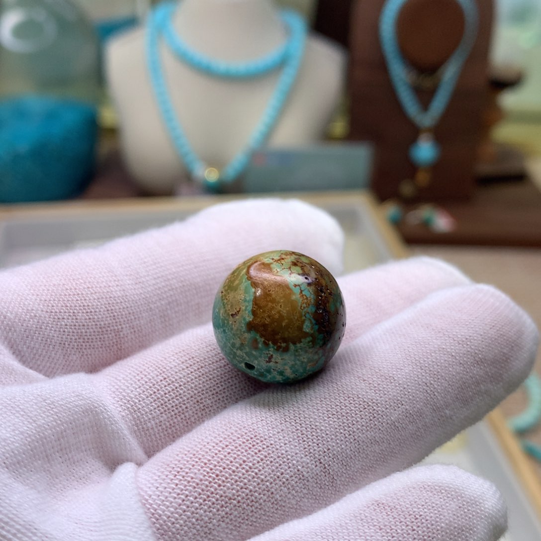 绿松石配饰未镶嵌