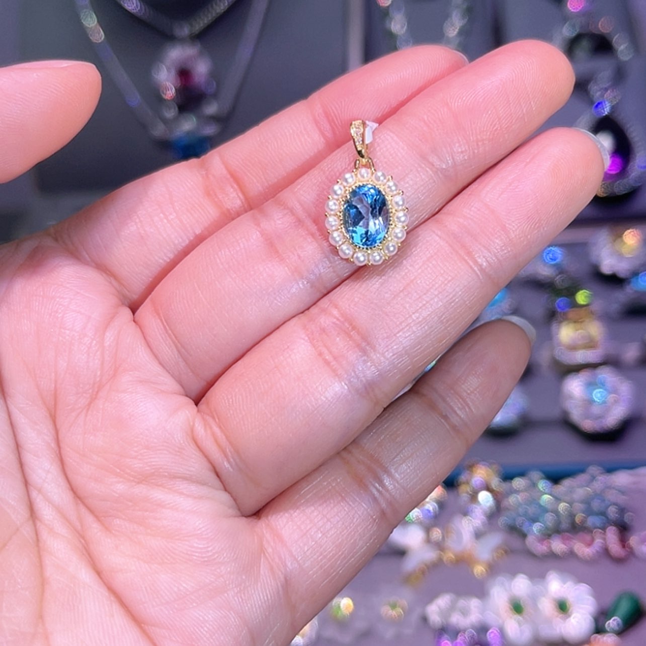 【闪购商品】托帕石吊坠(赠链)银S925镶嵌