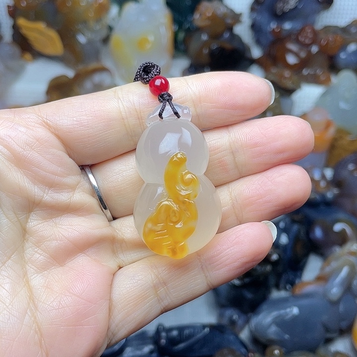 玛瑙/玉髓饰品未镶嵌