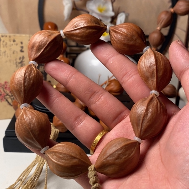 橄榄核其他2.2四花9福利