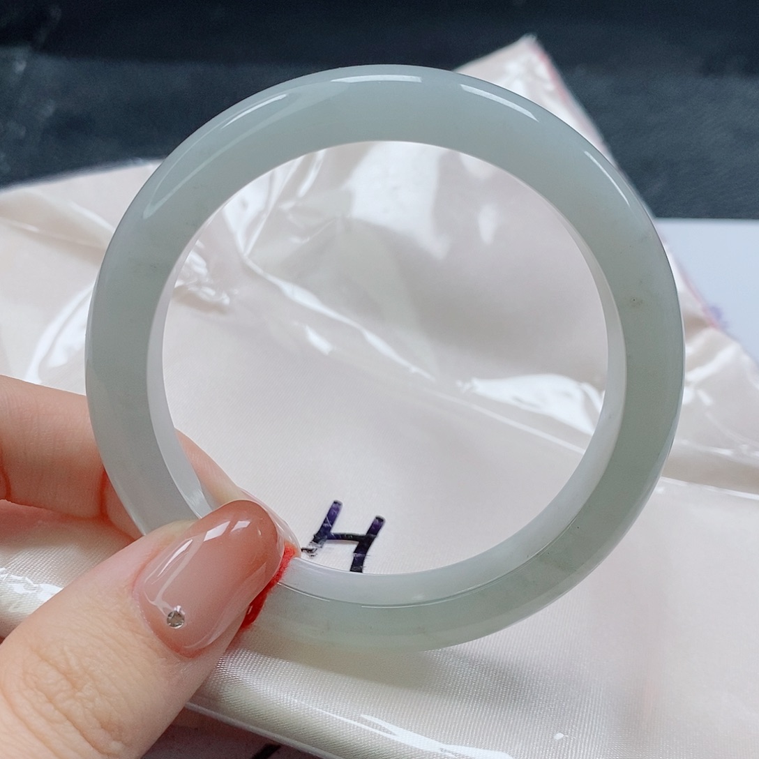 【闪购商品】未镶嵌手镯翡翠会****壳407号