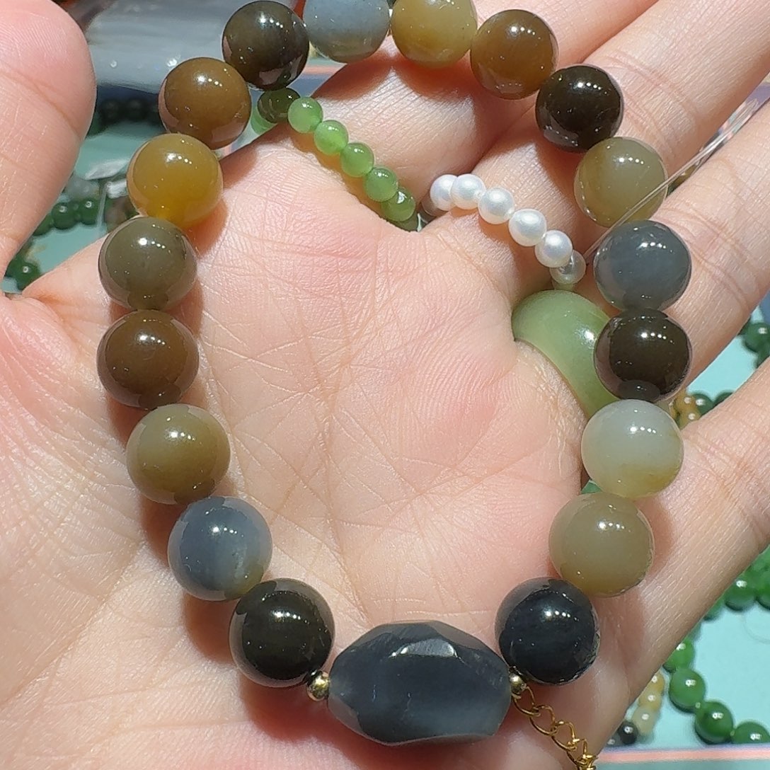 和田玉未镶嵌手链