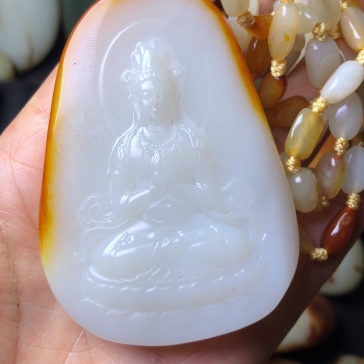 落***禅和田玉未镶嵌珠宝奇石