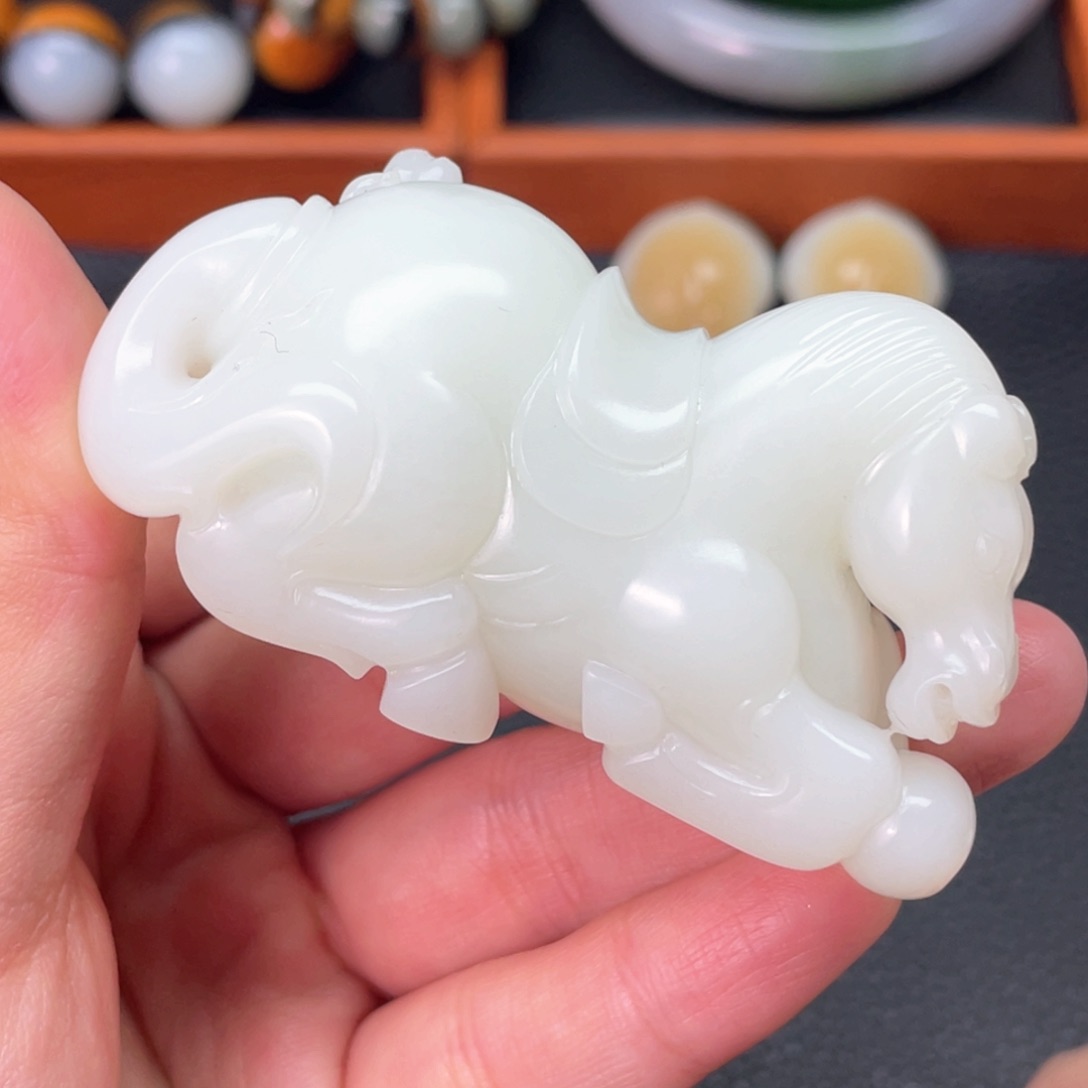 和田玉把件未镶嵌