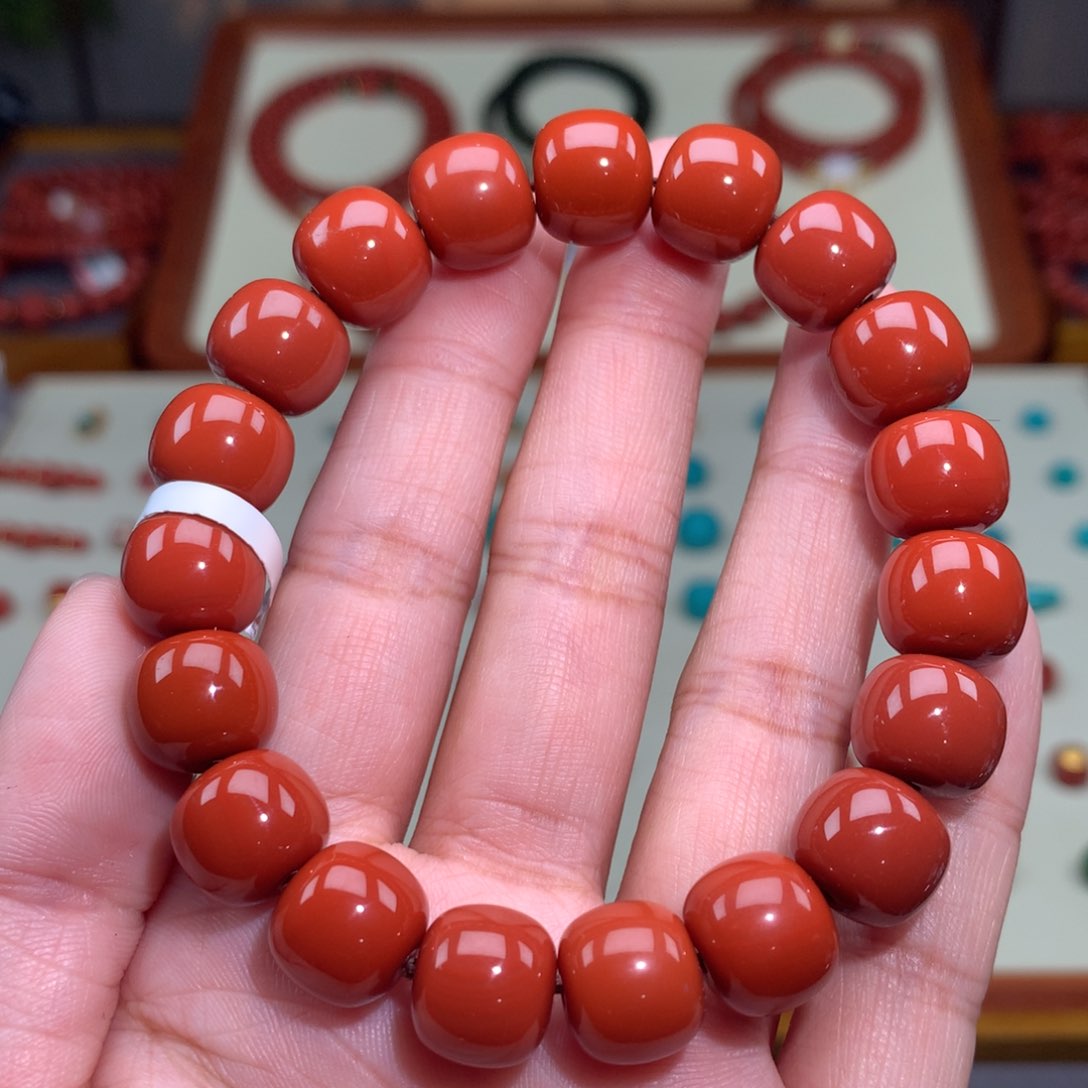 南红玛瑙颈饰未镶嵌