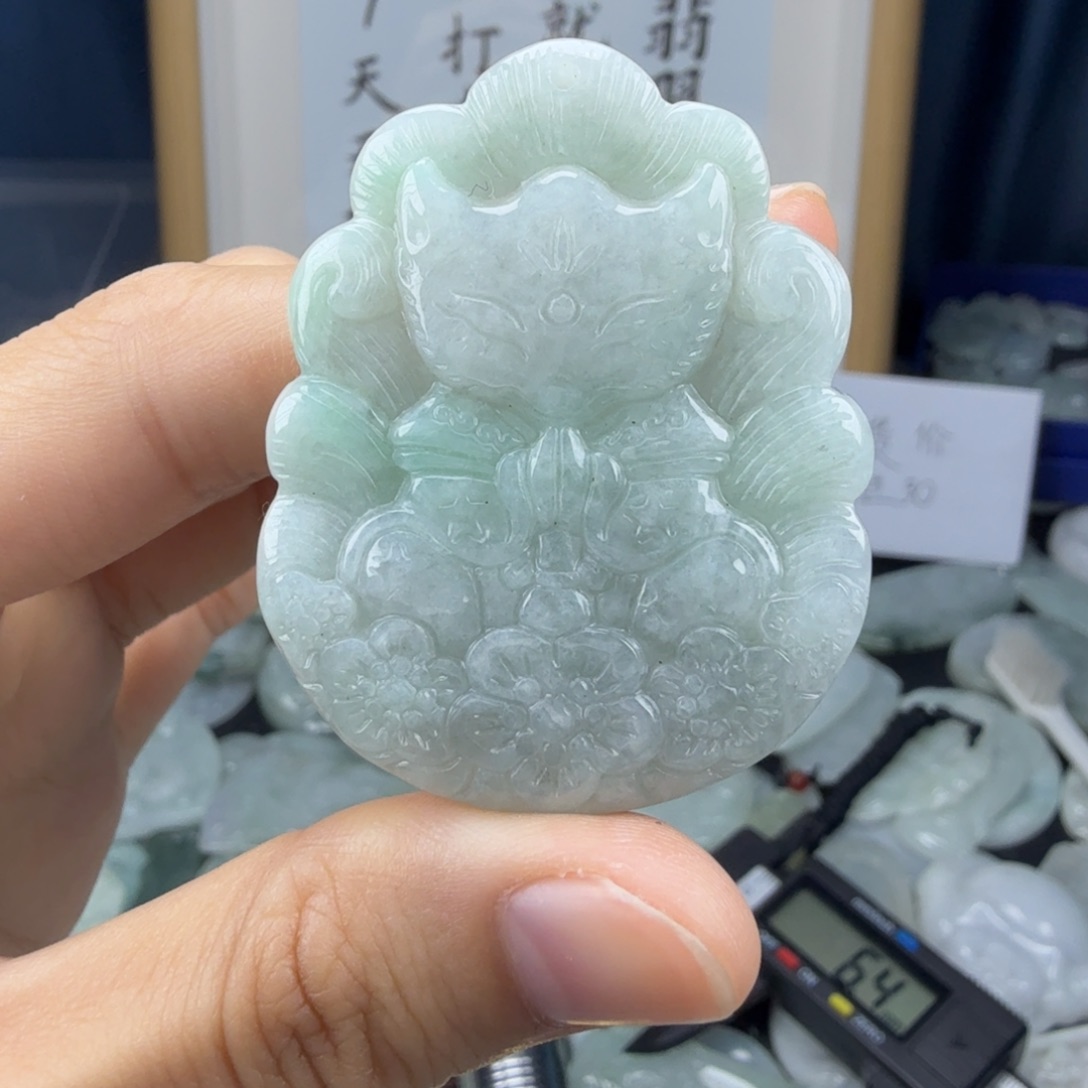颈饰未镶嵌翡翠翡翠