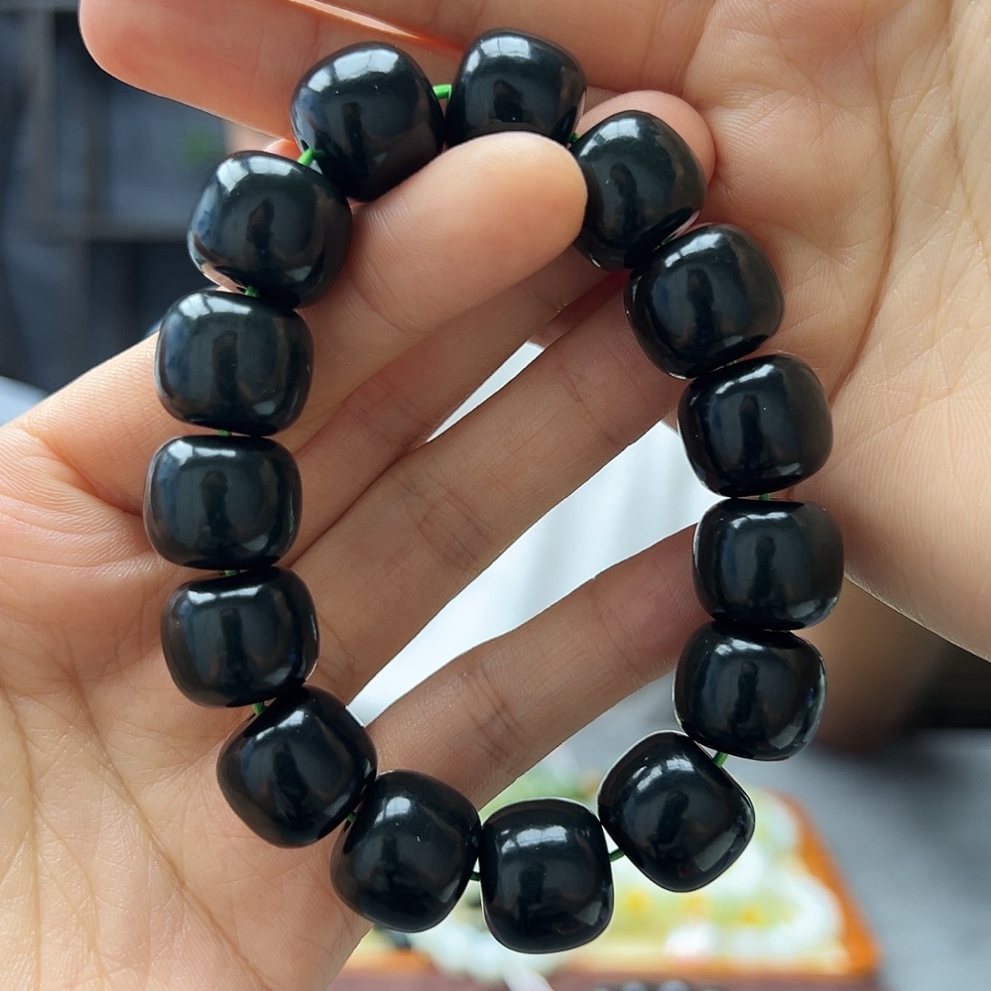 手串未镶嵌和田玉15老型珠