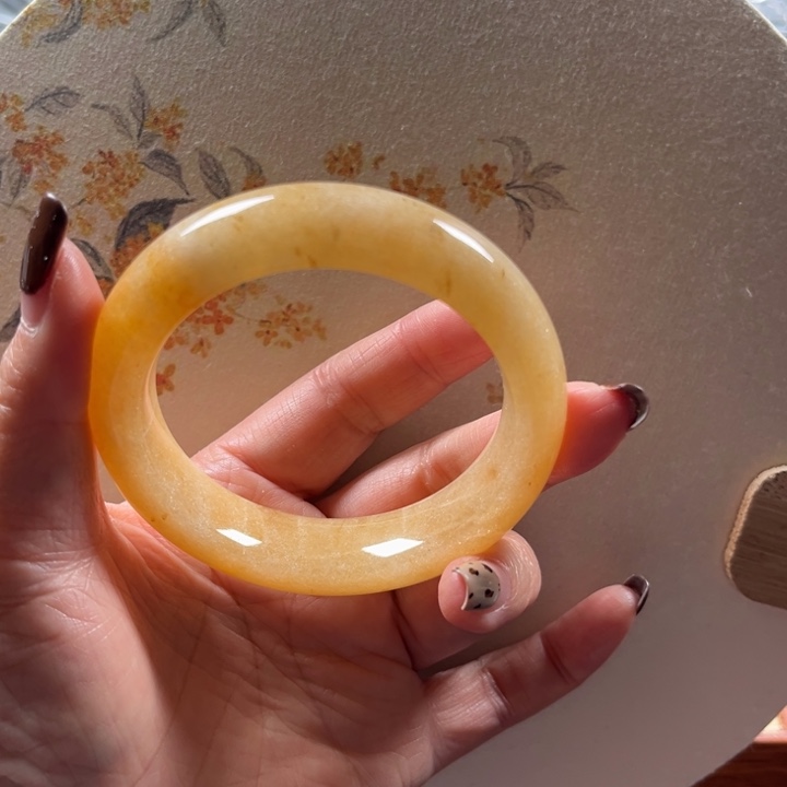 石英质玉未镶嵌手镯53-54福利不退不换