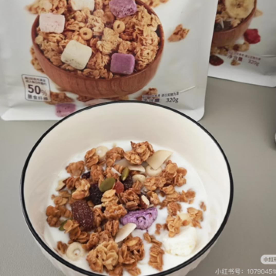 胖东来酸奶水果燕麦脆320g