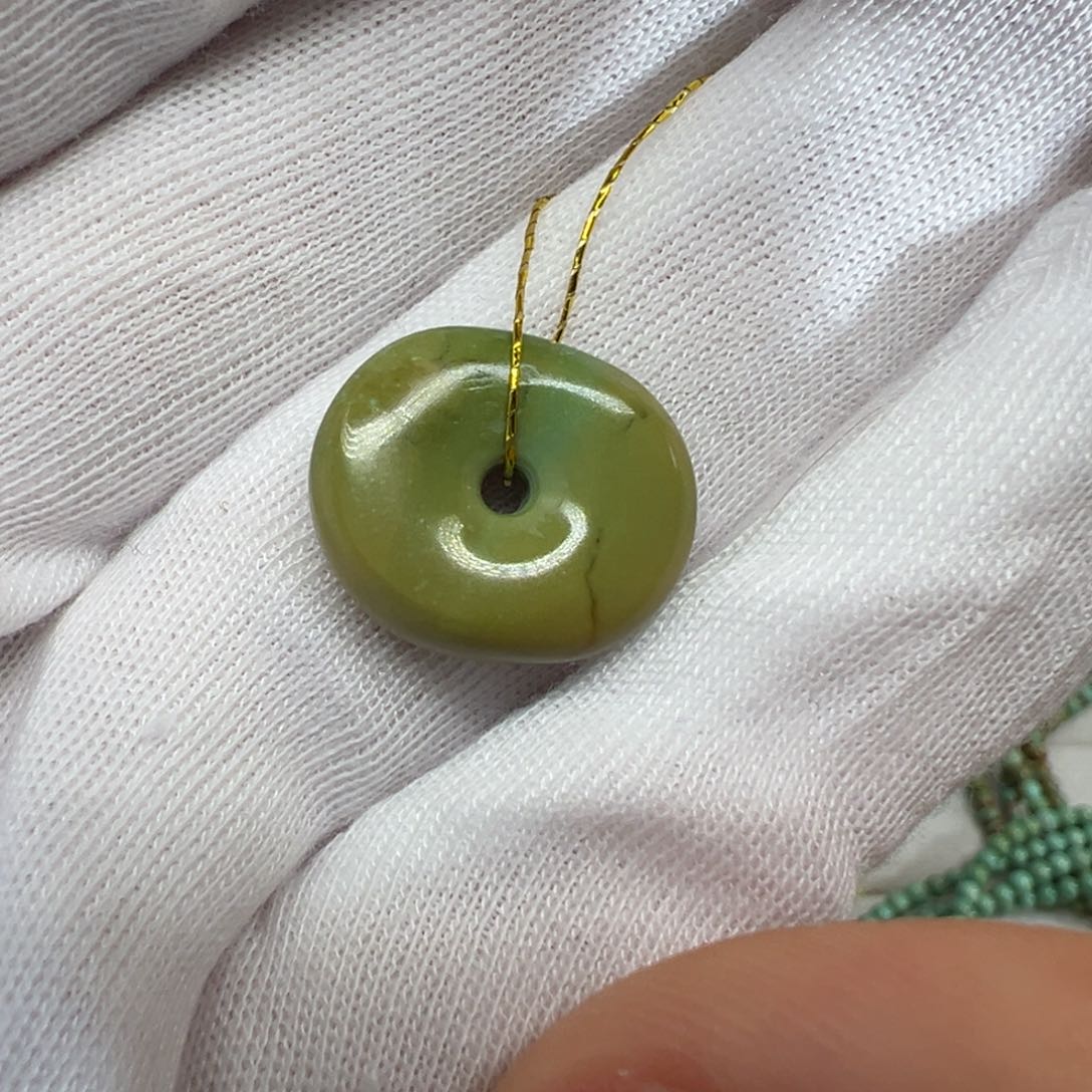 绿松石配饰未镶嵌