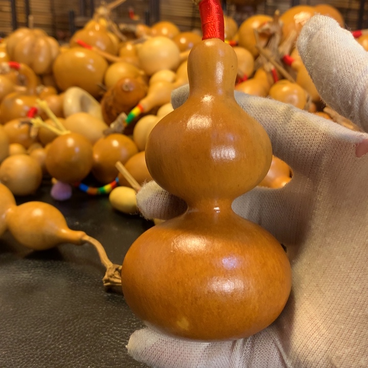 还不确定了我明天给他们讲吧