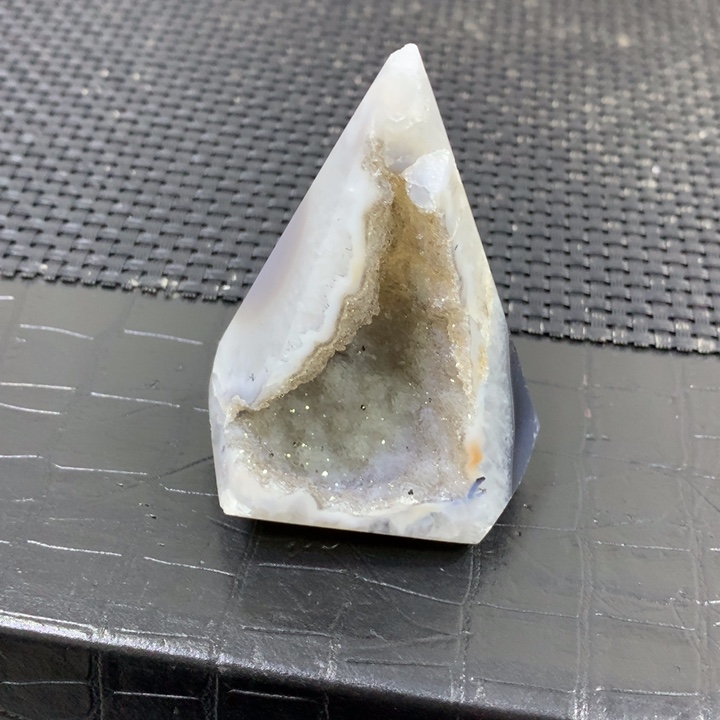 水晶摆件未镶嵌无t