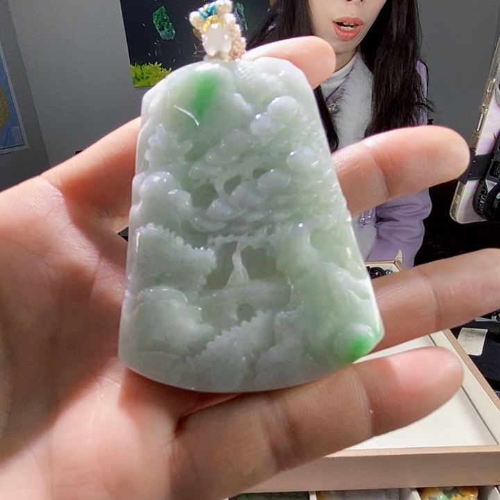 颈饰未镶嵌翡翠一