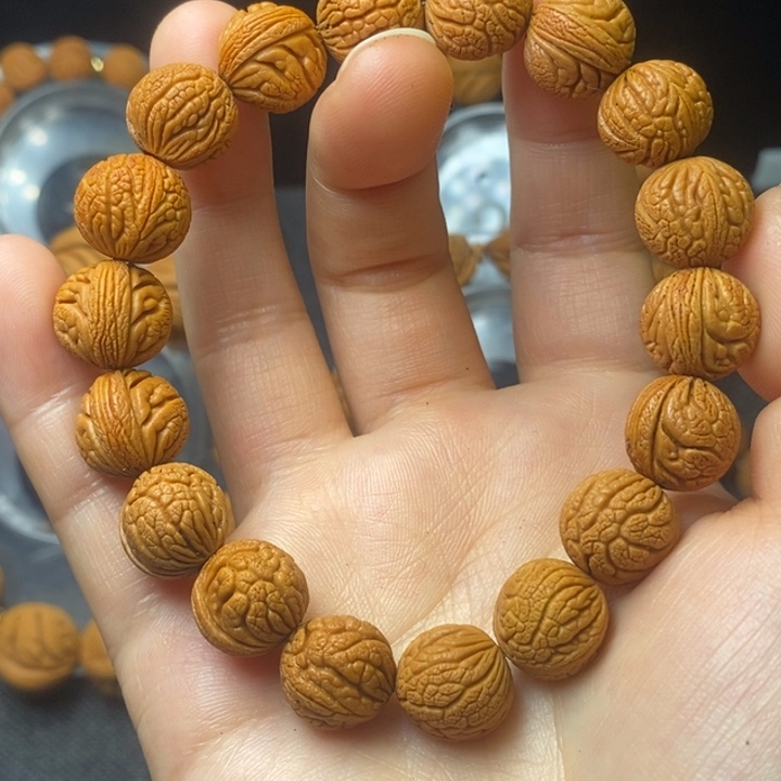 吊坠桃核秦岭山野生桃核