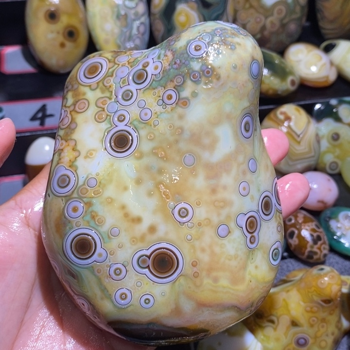 未镶嵌玛瑙/玉髓珠宝奇石