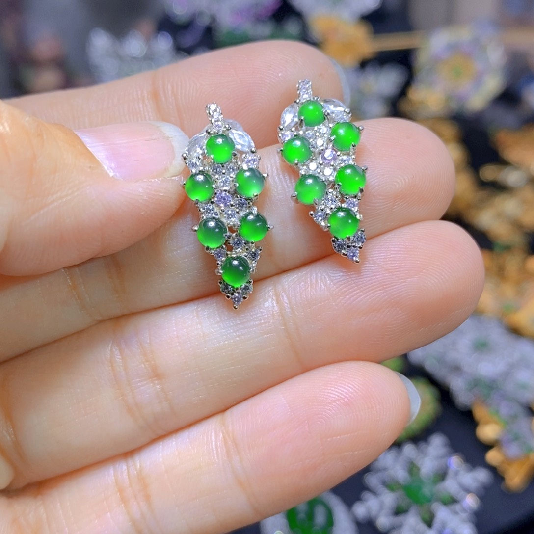 翡翠耳钉银S925镶嵌天然翡翠