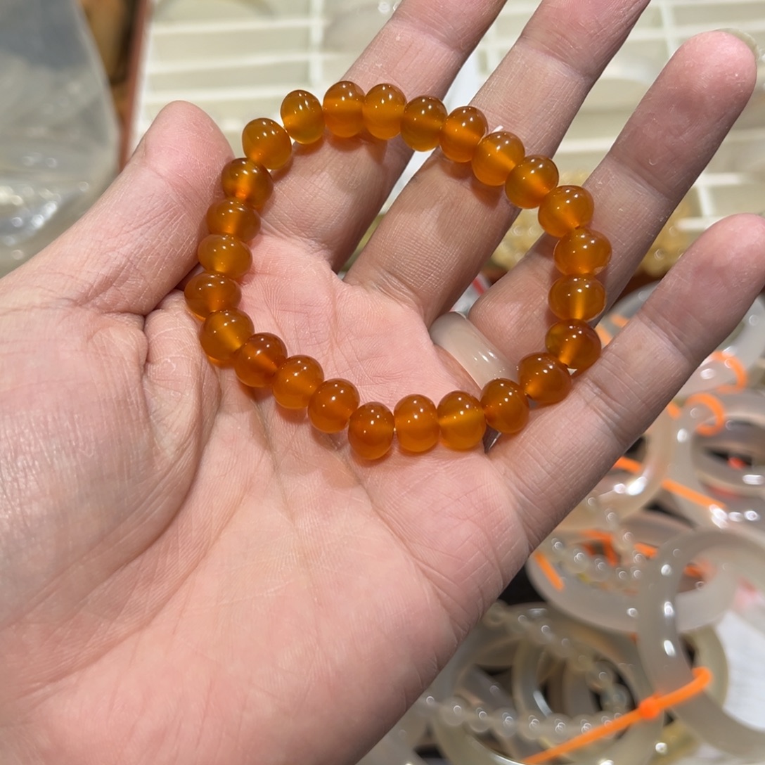 骚***a玛瑙/玉髓未镶嵌手链