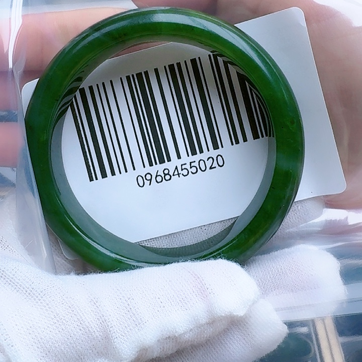 和田玉（碧玉）手镯未镶嵌5354包容