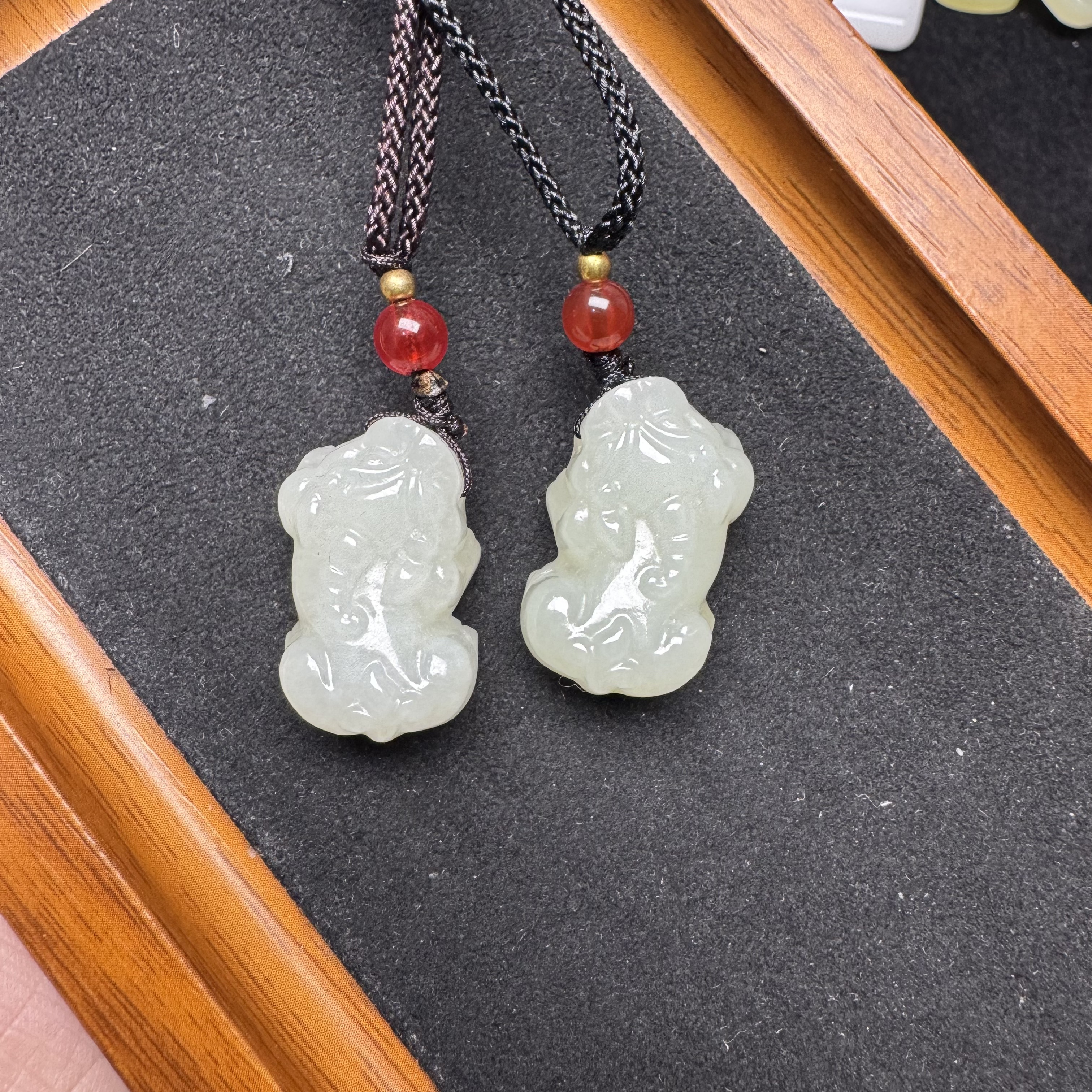 翡悦甄选 天然和田玉冰底貔貅吊坠26*16*10（多样性拍一发一）