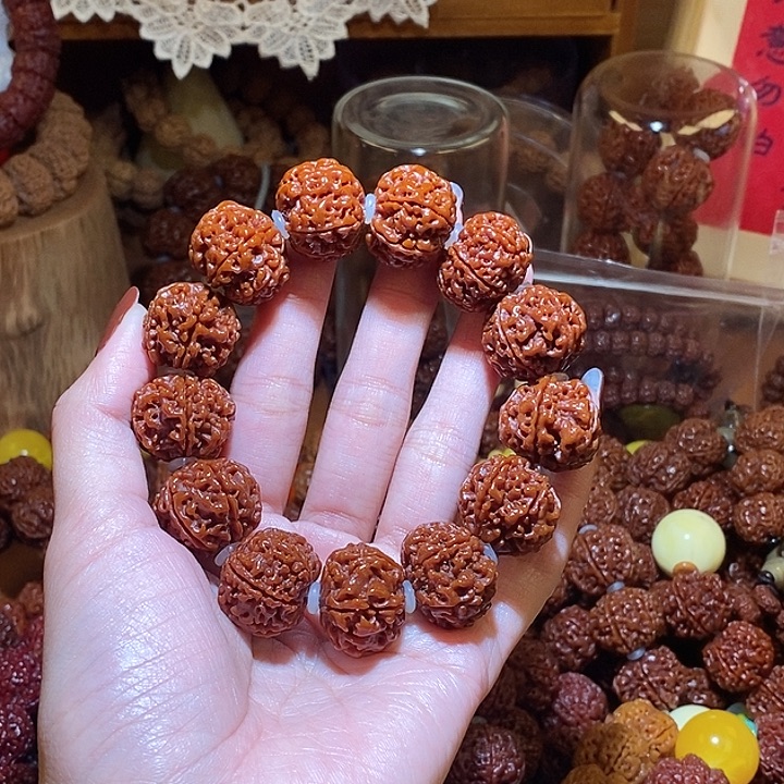 吊坠金刚菩提226玉华满肉一物