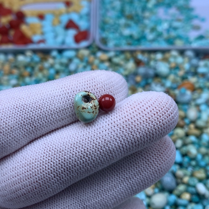 南红玛瑙未镶嵌珠宝奇石