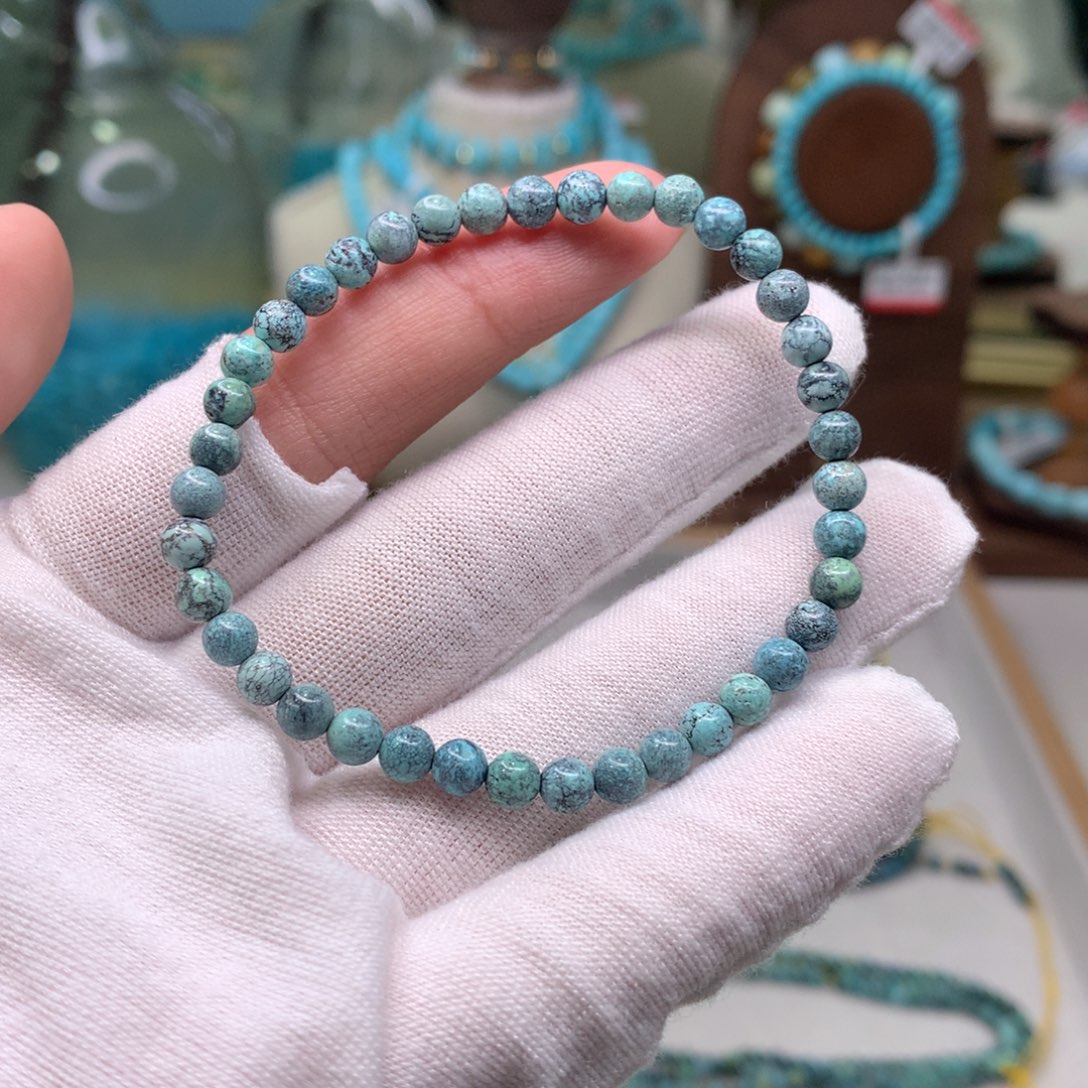 绿松石配饰未镶嵌