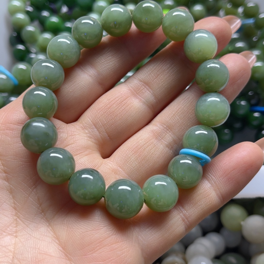 和田玉手链未镶嵌