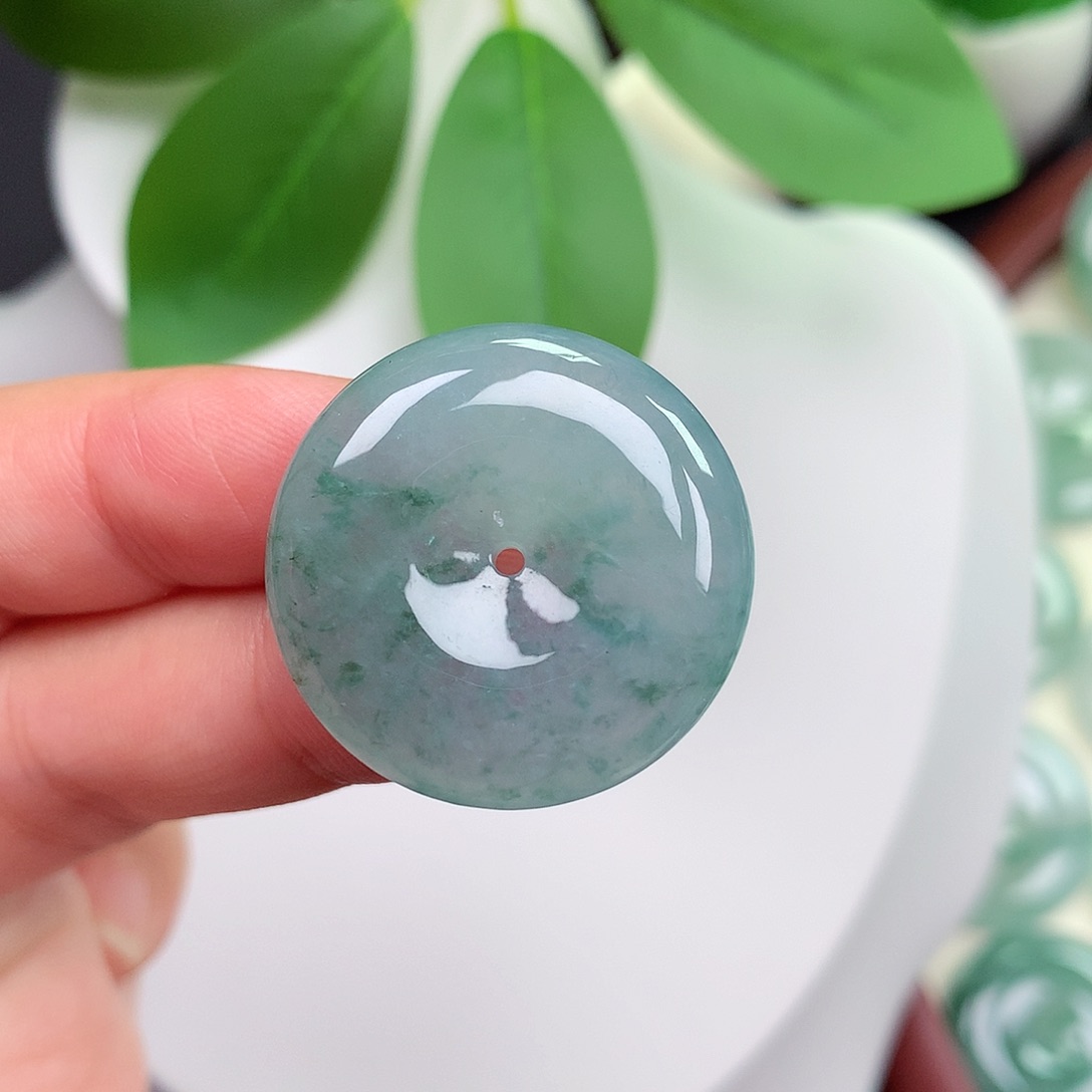 颈饰未镶嵌翡翠平安扣 26.1x6.4mm