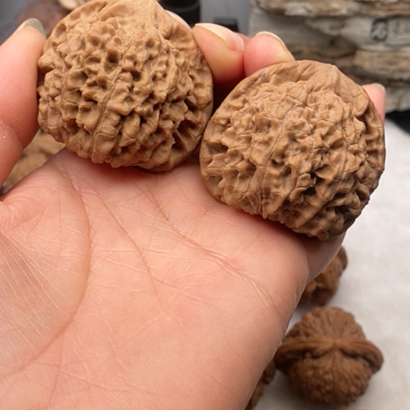 【闪购商品】吊坠文玩核桃官帽