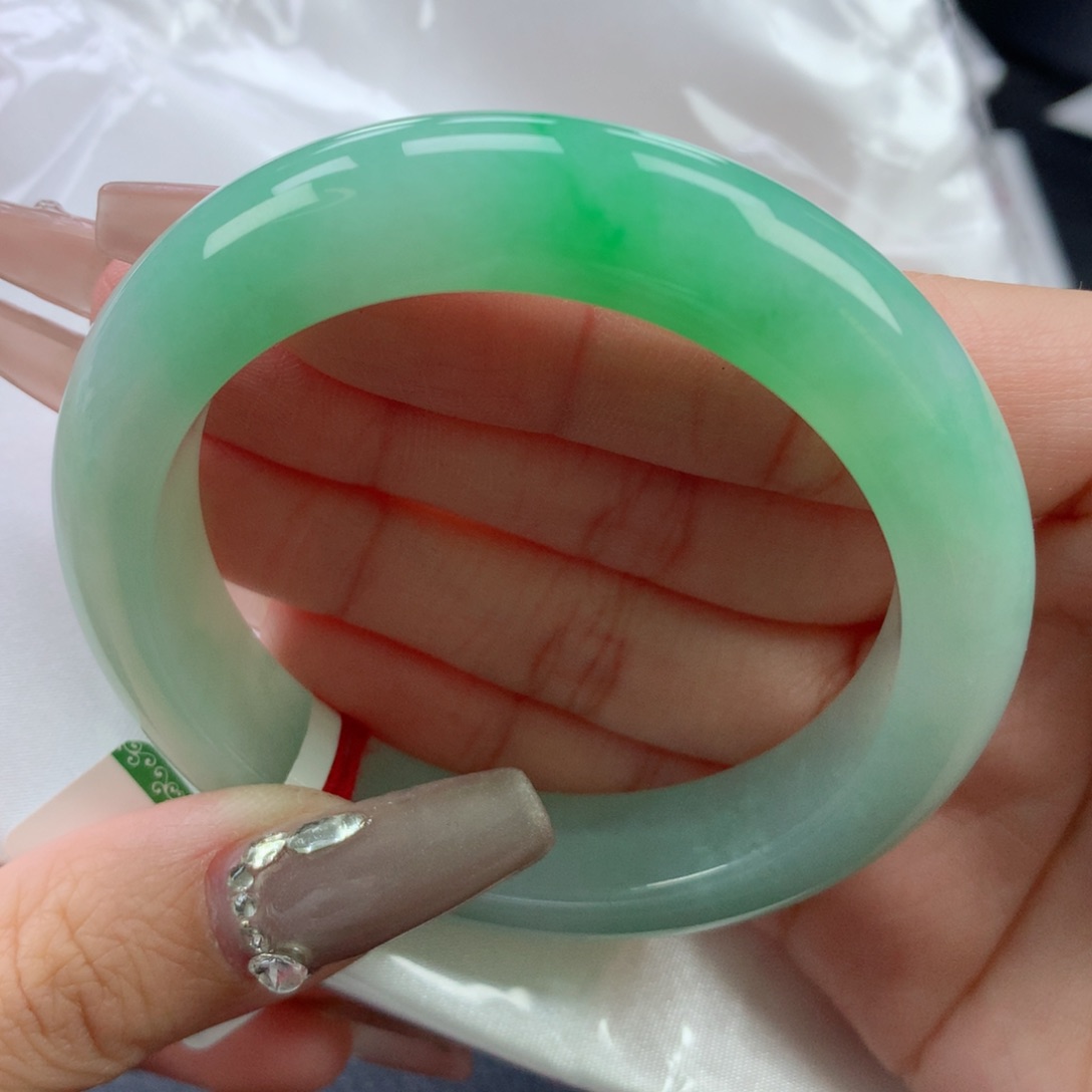 翡翠手镯未镶嵌53正圈