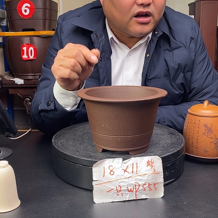 紫砂花盆货号一只WP555