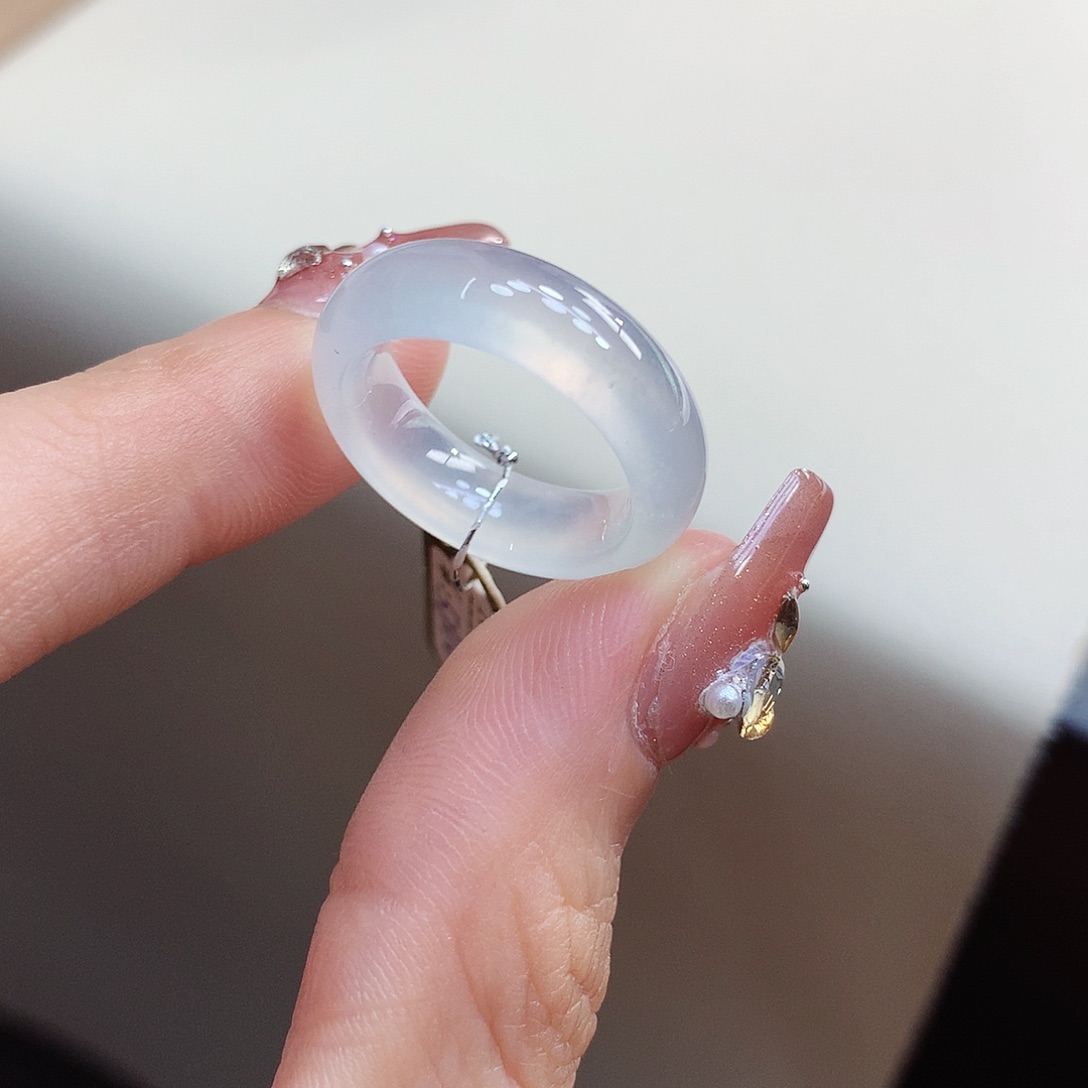 翡翠未镶嵌戒指12号