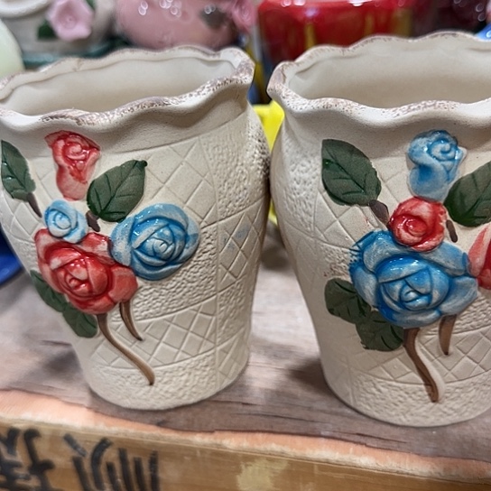 有孔！！有问题问客服，满9元包邮