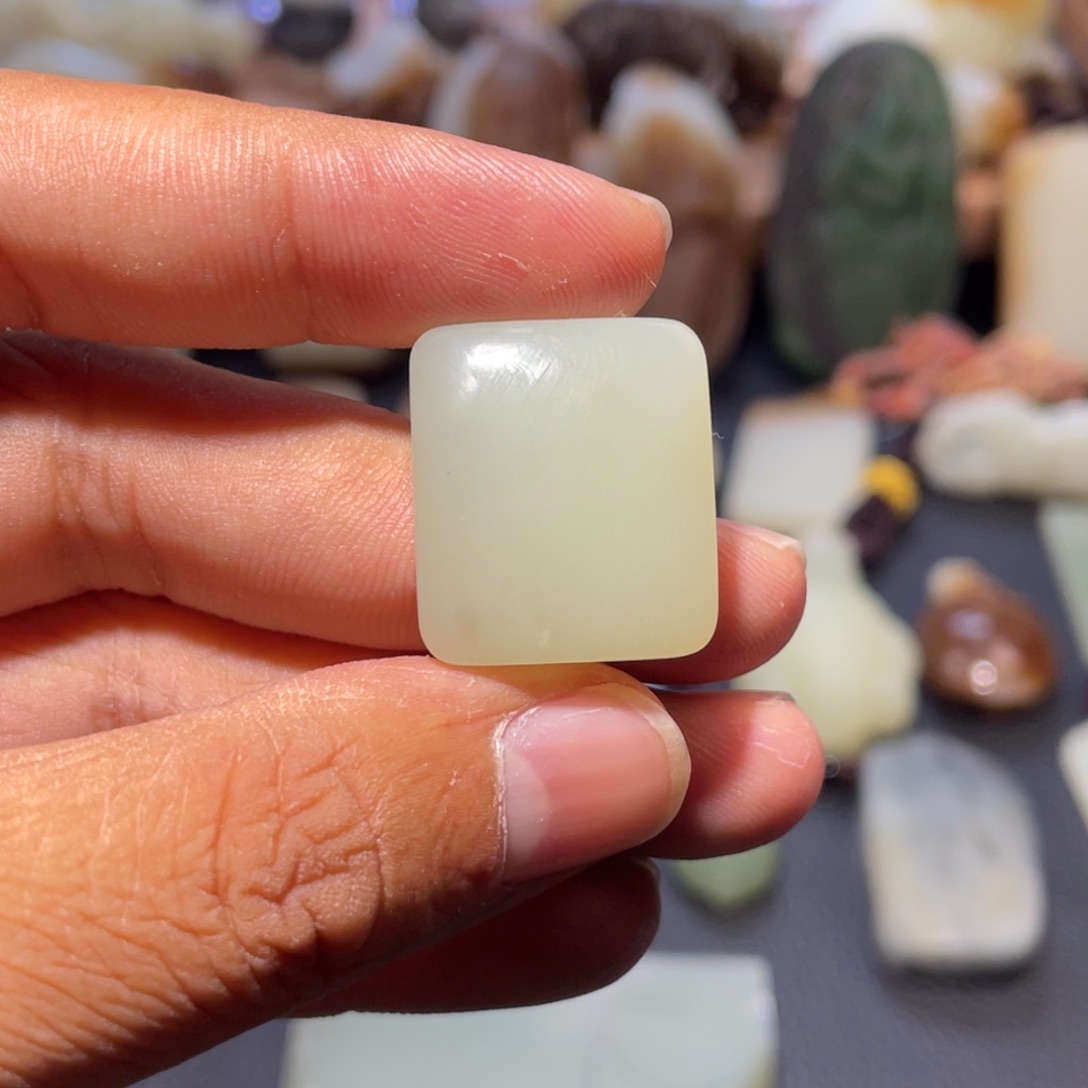 和田玉（糖玉）未镶嵌手链