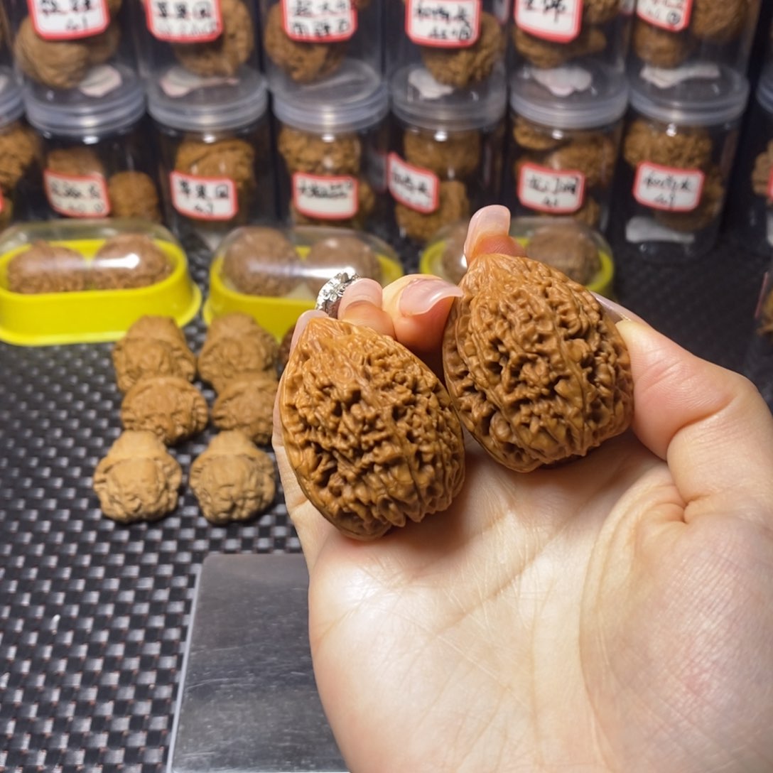 文玩核桃把件大蒜头肚子36边34