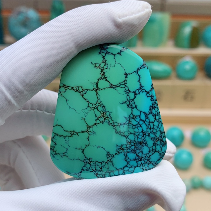 绿松石未镶嵌挂件