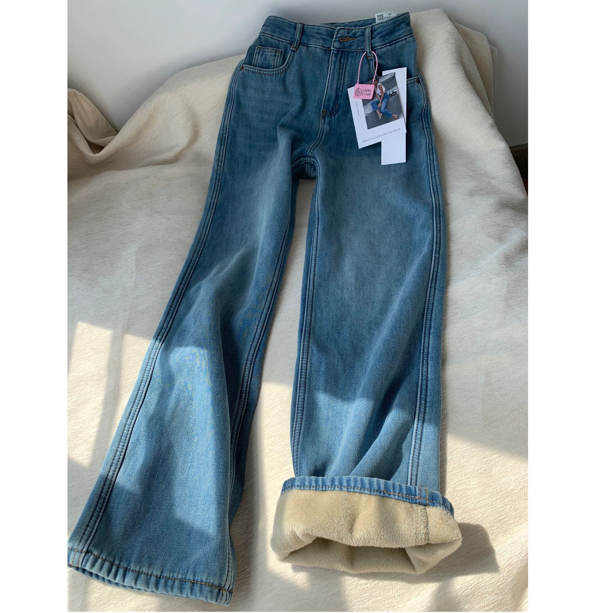 秋冬加绒宽松直筒牛仔裤女复古浅蓝色高腰显瘦垂感拖地窄版阔腿裤