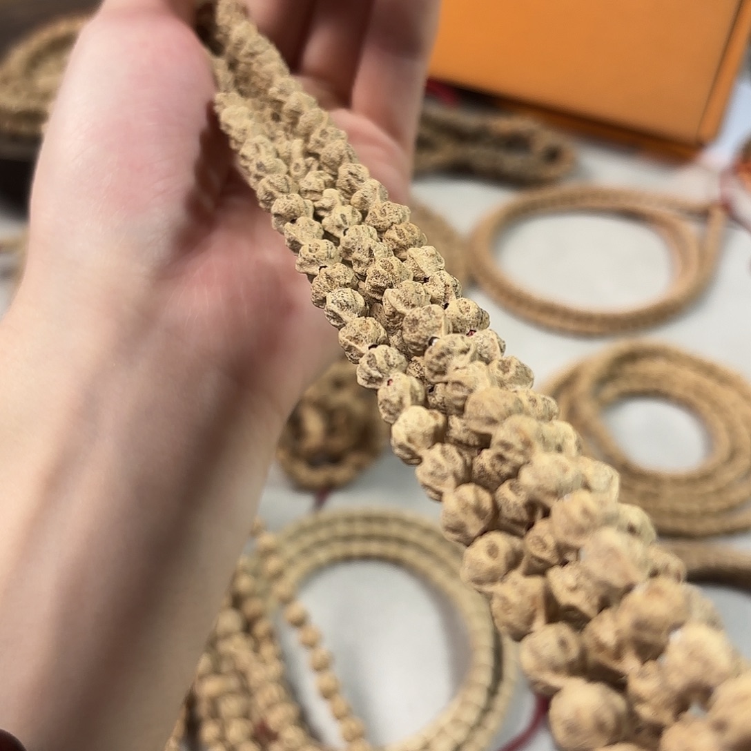 柏香籽/百香籽吊坠