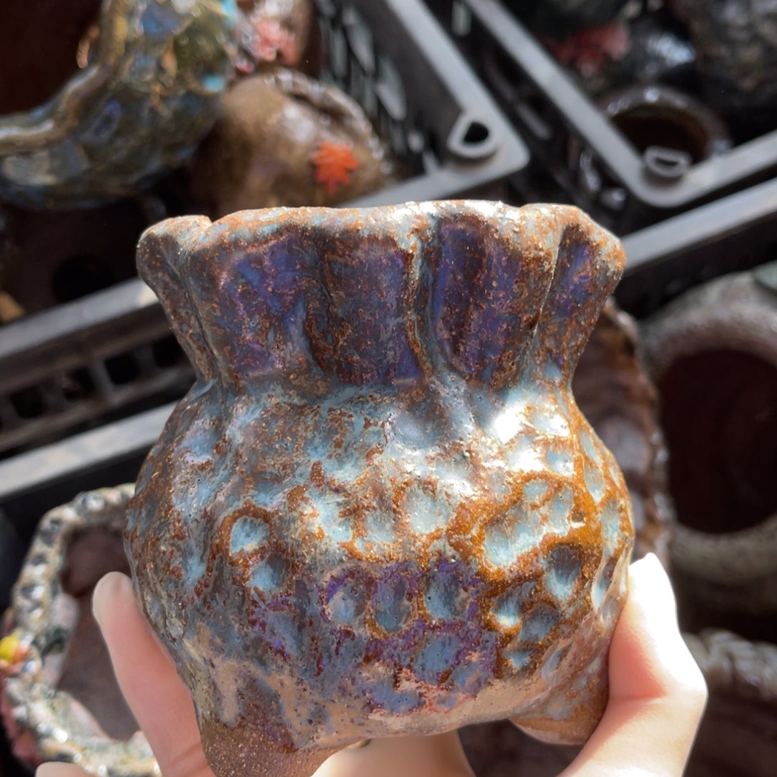 红陶粗砂陶瓷花盆