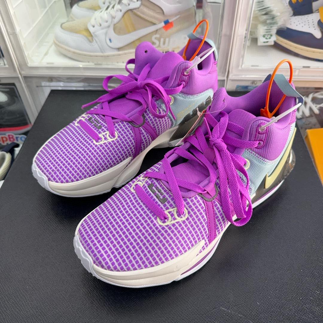 44.5码/NIKE 紫色 实战篮球鞋/全新原盒/0727